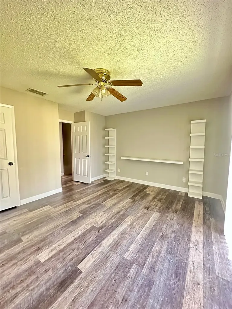 7512 Bolanos Court Tampa FL 33615