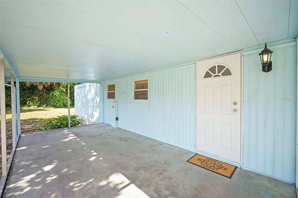 1389 NW 7th Lane Lake Panasoffkee FL 33538