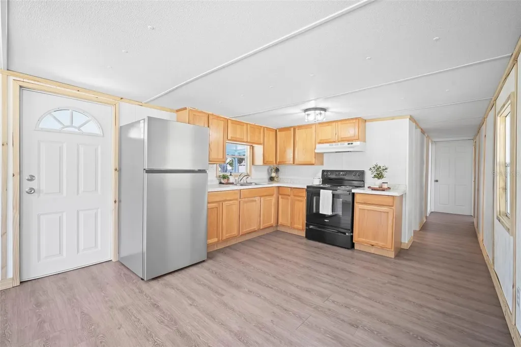 1389 NW 7th Lane Lake Panasoffkee FL 33538