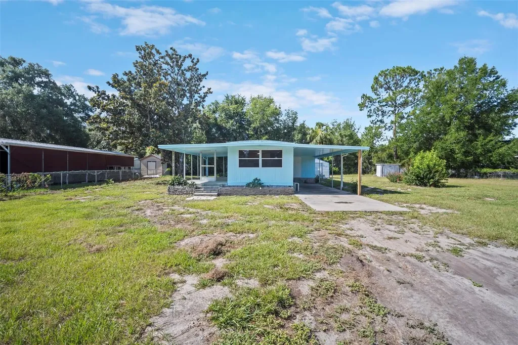 1389 NW 7th Lane Lake Panasoffkee FL 33538