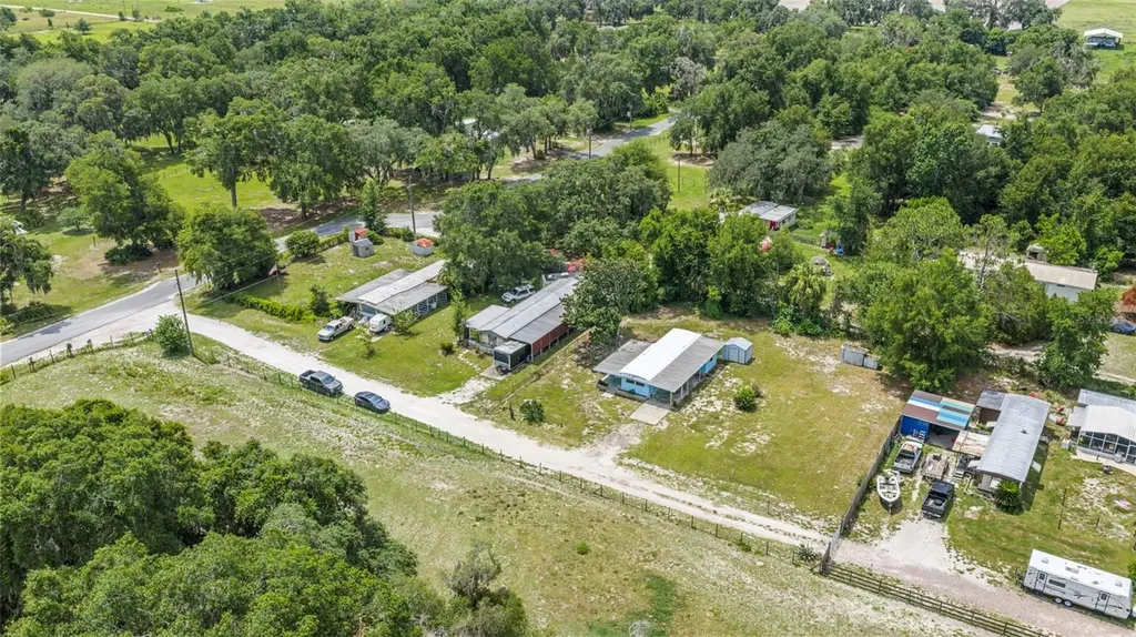 1389 NW 7th Lane Lake Panasoffkee FL 33538