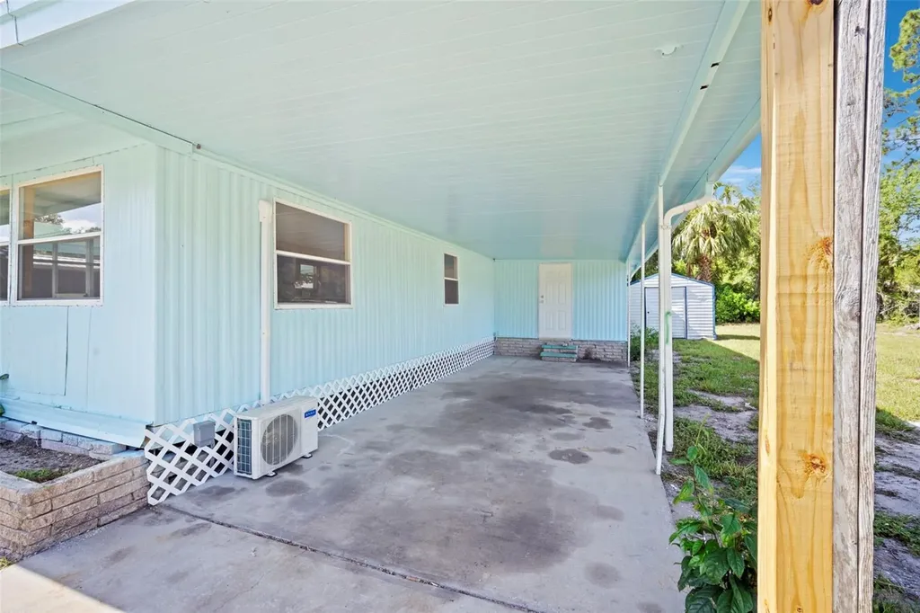 1389 NW 7th Lane Lake Panasoffkee FL 33538