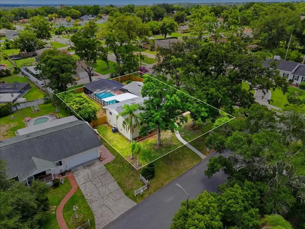 4520 Orangewood Loop E Lakeland FL 33813