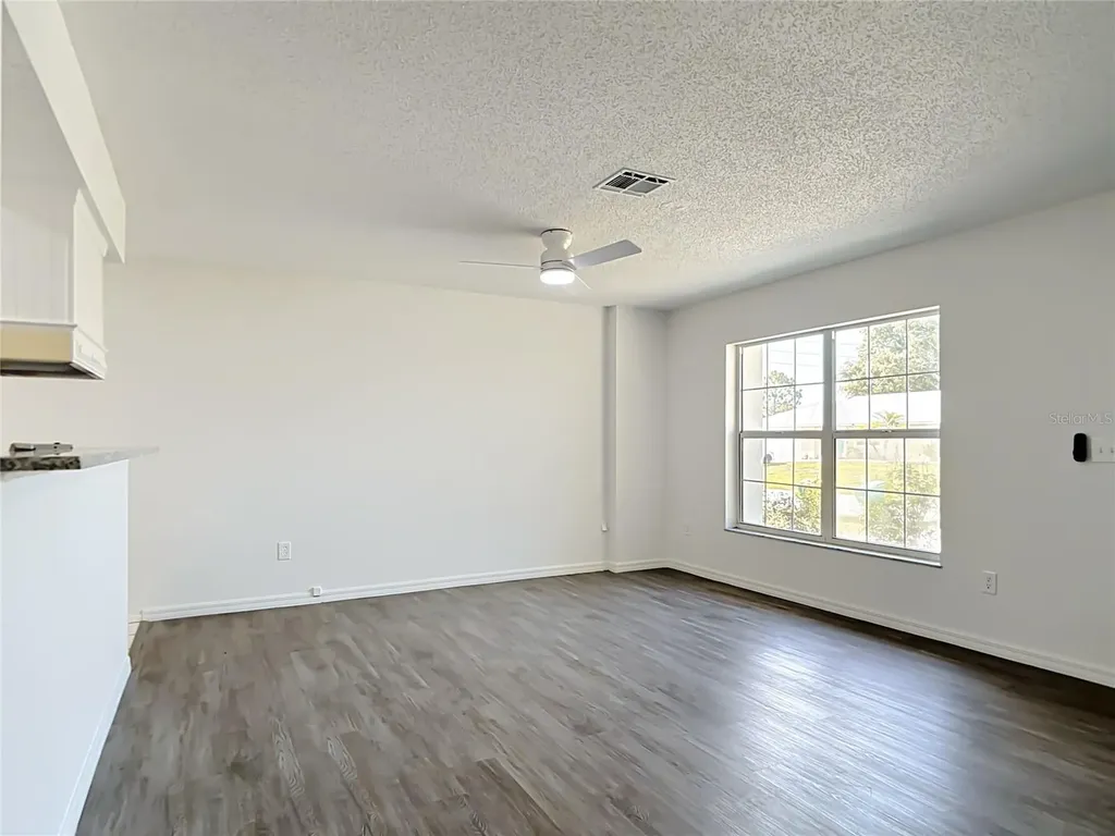 11256 Chalet Avenue Englewood FL 34224