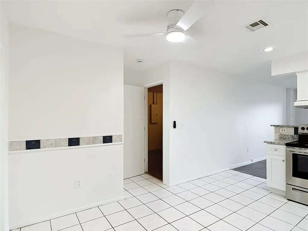 11256 Chalet Avenue Englewood FL 34224