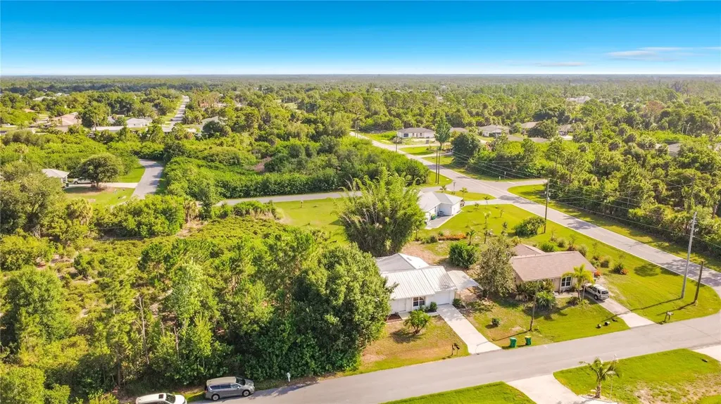 11256 Chalet Avenue Englewood FL 34224