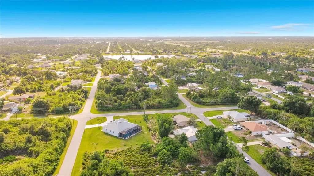 11256 Chalet Avenue Englewood FL 34224