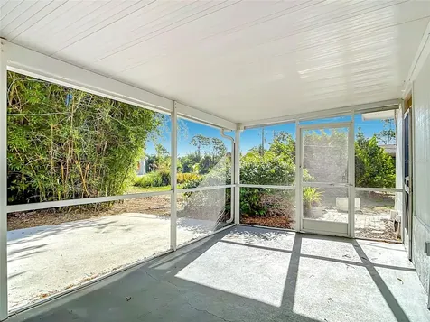 11256 Chalet Avenue Englewood FL 34224