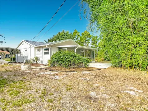 11256 Chalet Avenue Englewood FL 34224