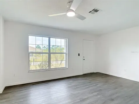 11256 Chalet Avenue Englewood FL 34224