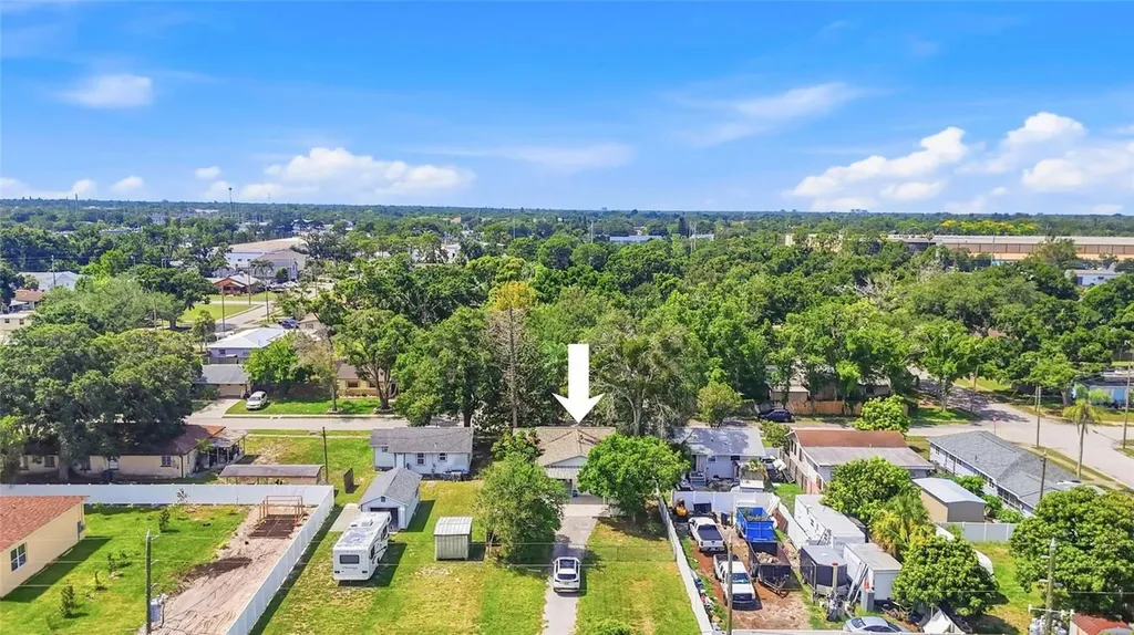 5457 72nd Avenue N Pinellas Park FL 33781