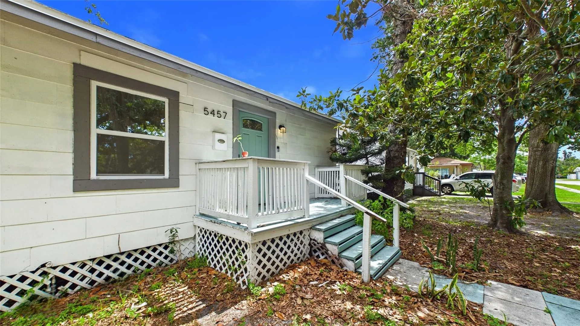 5457 72nd Avenue N Pinellas Park FL 33781
