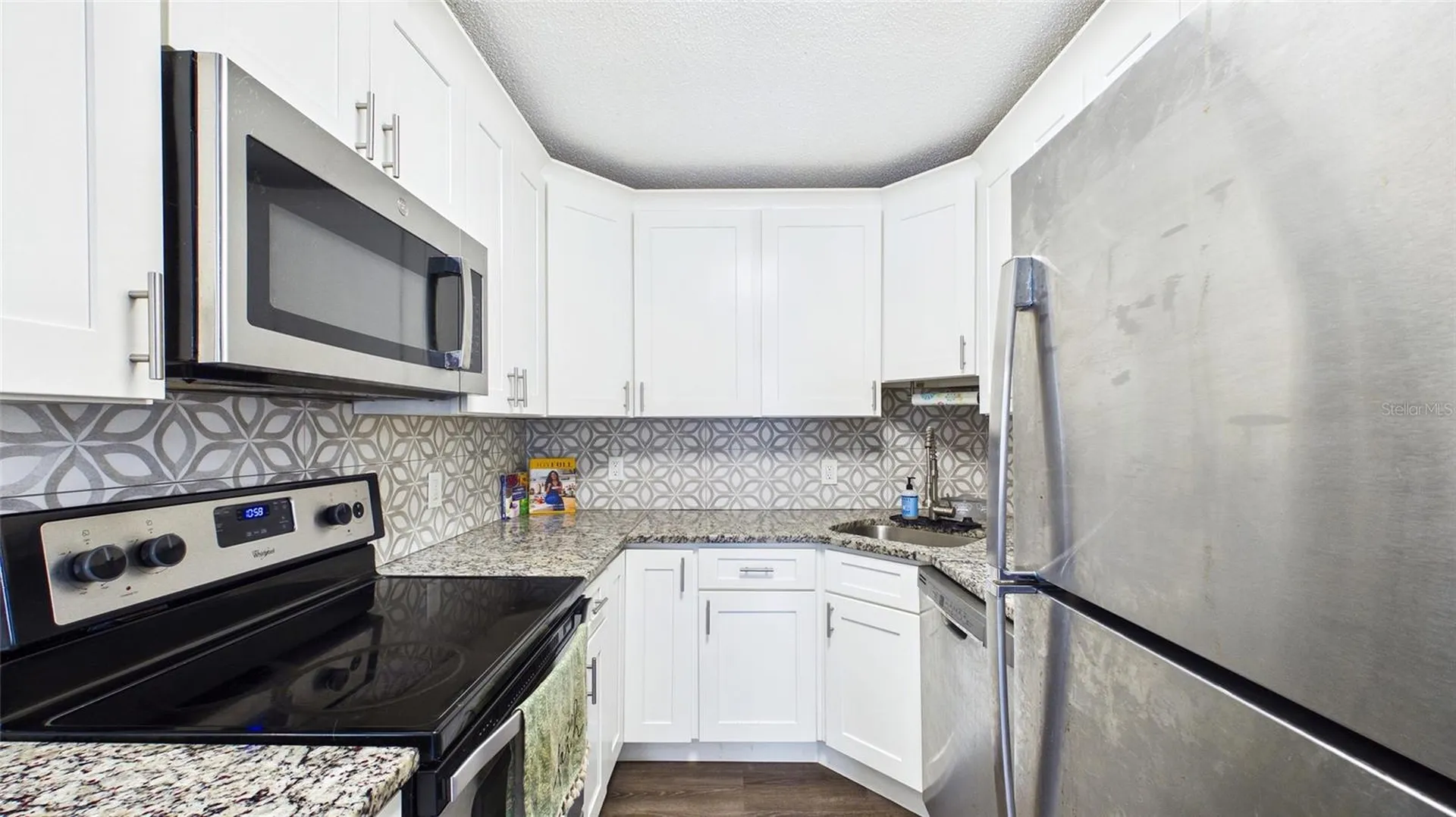 5457 72nd Avenue N Pinellas Park FL 33781