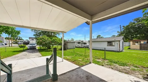 5457 72nd Avenue N Pinellas Park FL 33781