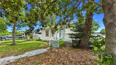 5457 72nd Avenue N Pinellas Park FL 33781
