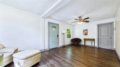 5457 72nd Avenue N Pinellas Park FL 33781