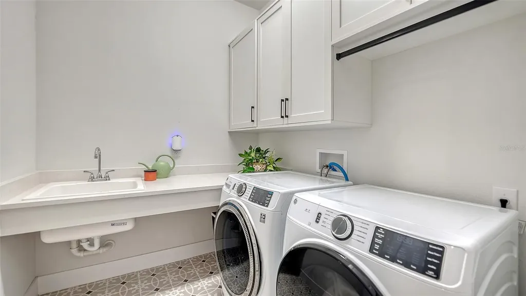 1578 Running Tide Place Sarasota FL 34240
