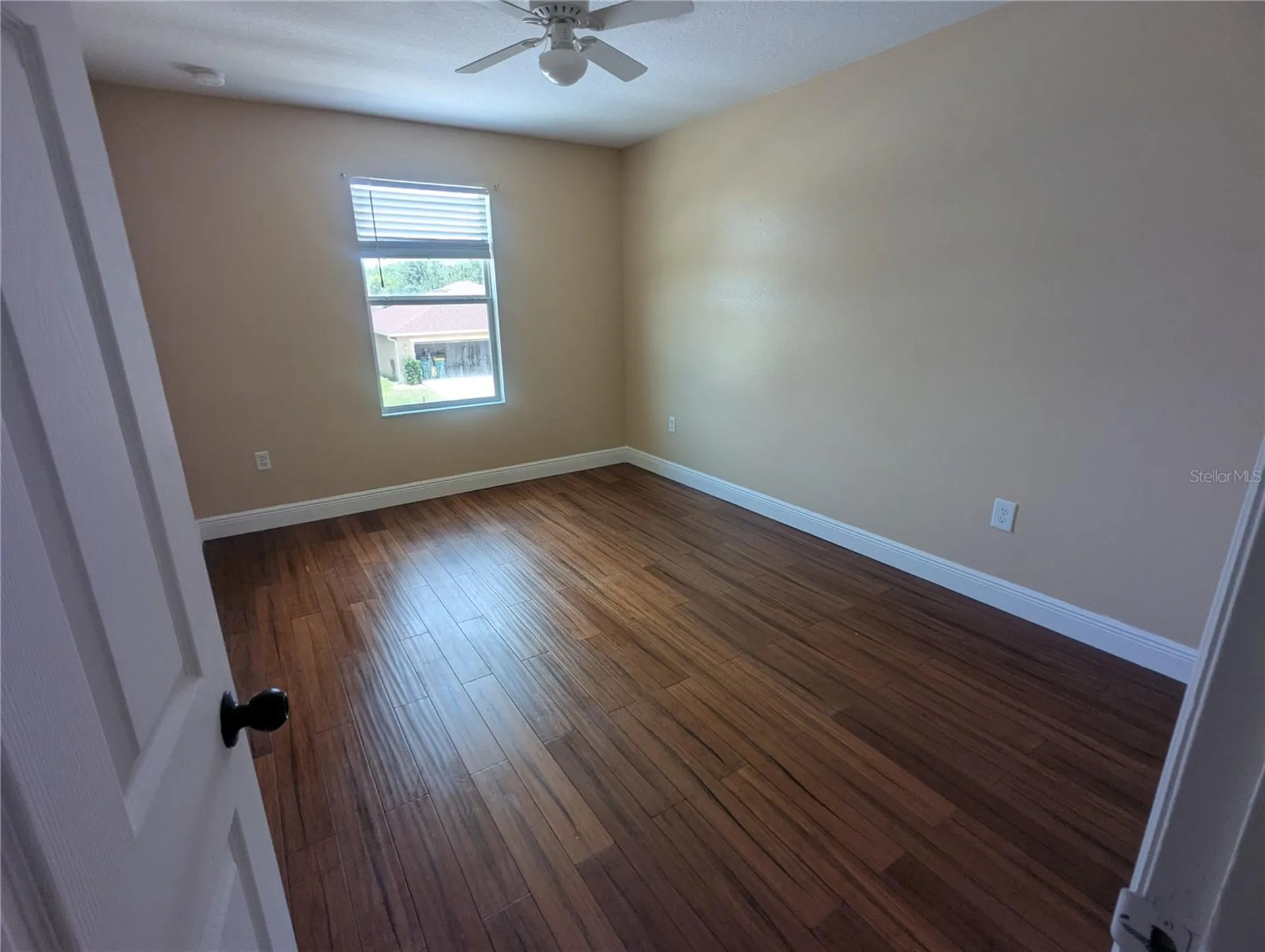 1628 Strthmore Circle Mount Dora FL 32757