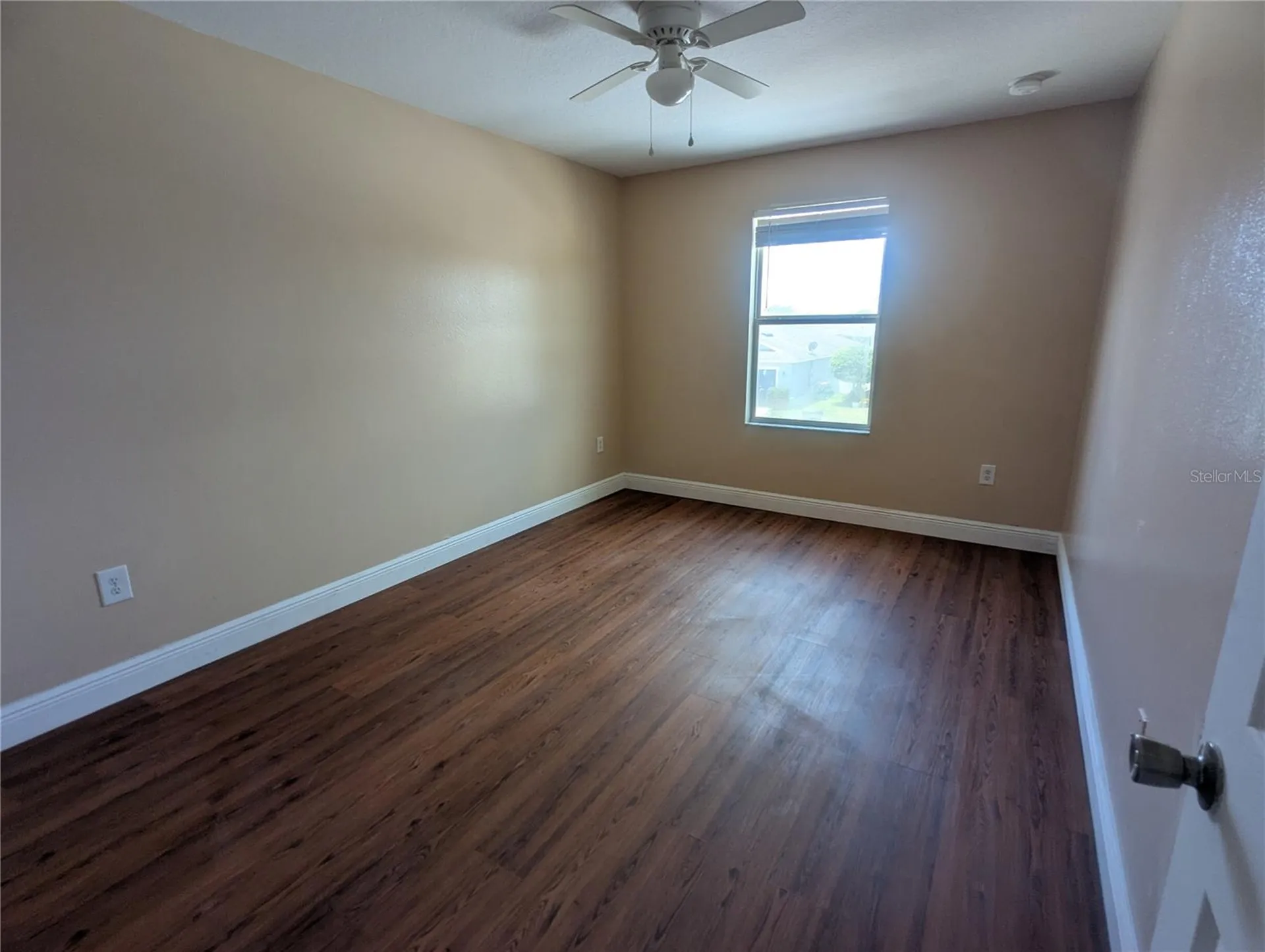 1628 Strthmore Circle Mount Dora FL 32757