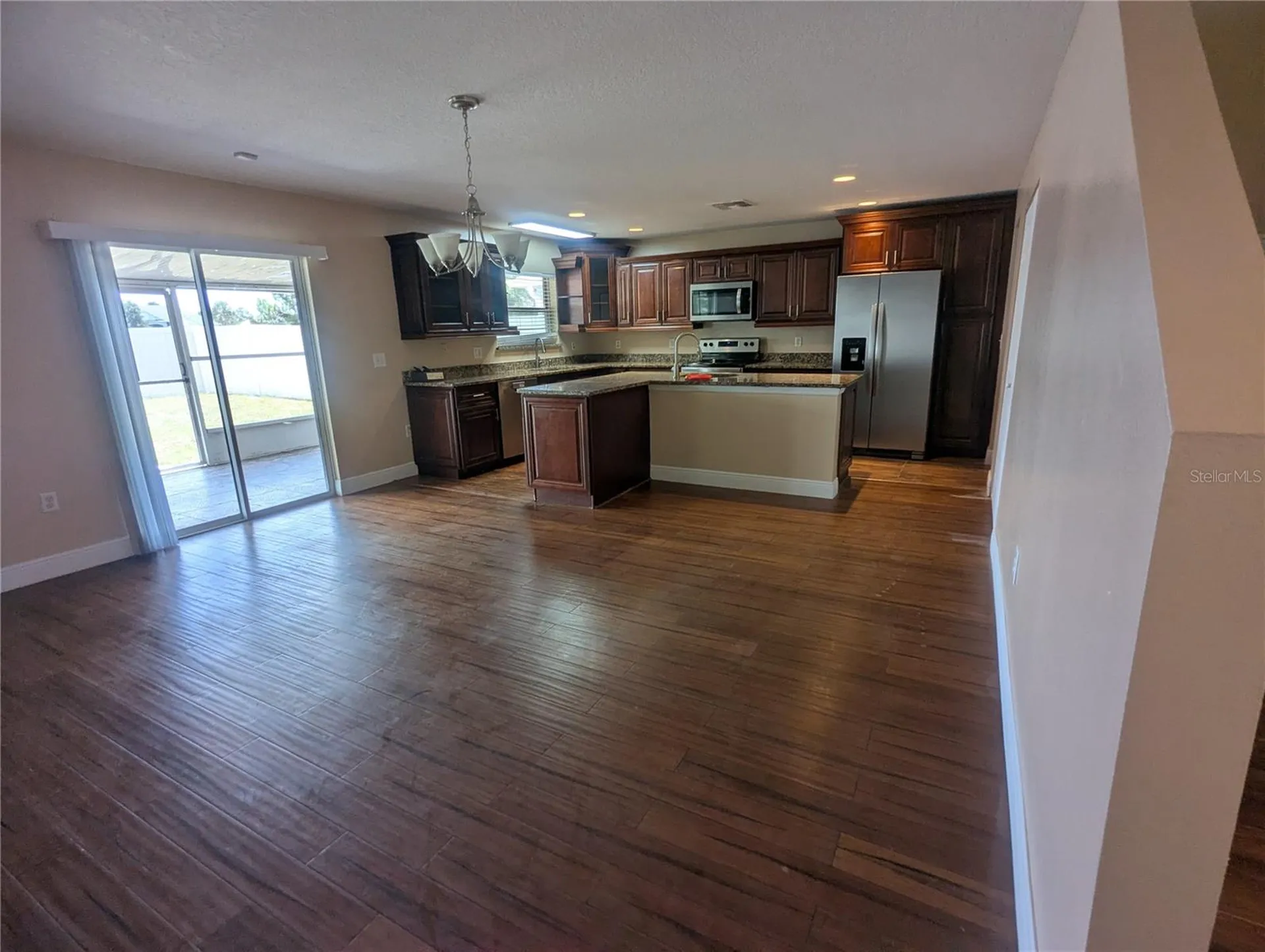 1628 Strthmore Circle Mount Dora FL 32757