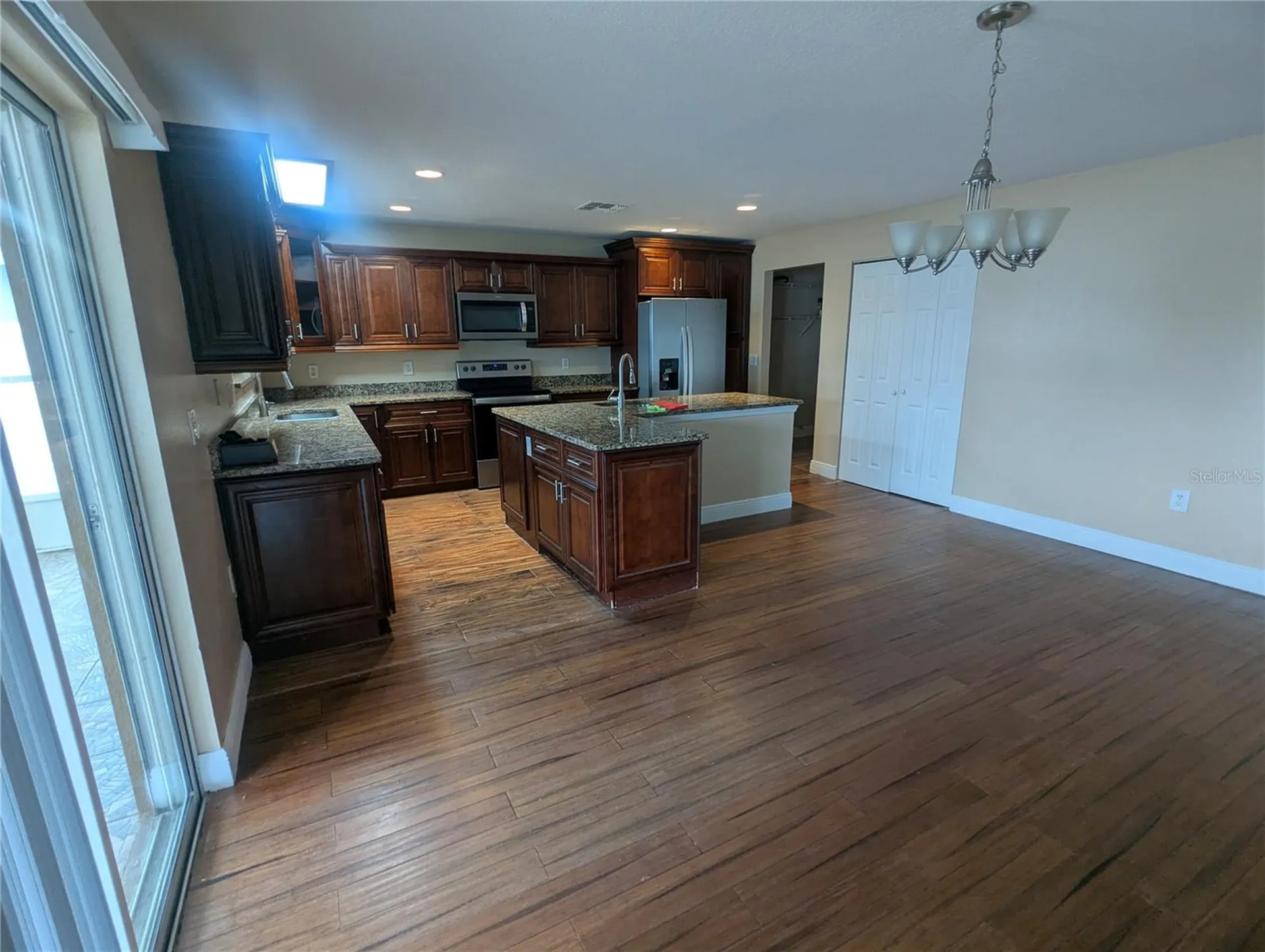 1628 Strthmore Circle Mount Dora FL 32757