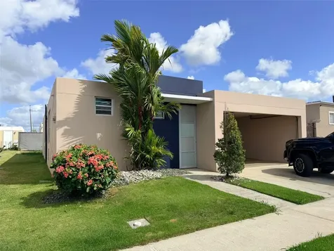 79 Rebelini Las Piedras PR 00771
