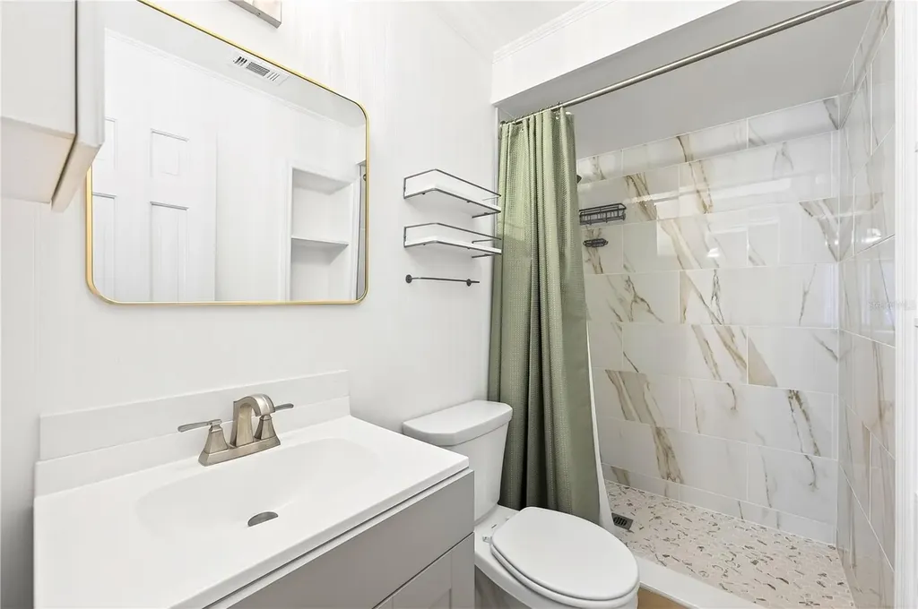 2218 Mcmahon Court Orlando FL 32812
