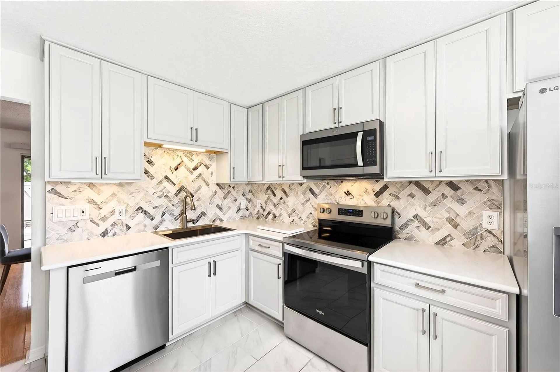 2218 Mcmahon Court Orlando FL 32812