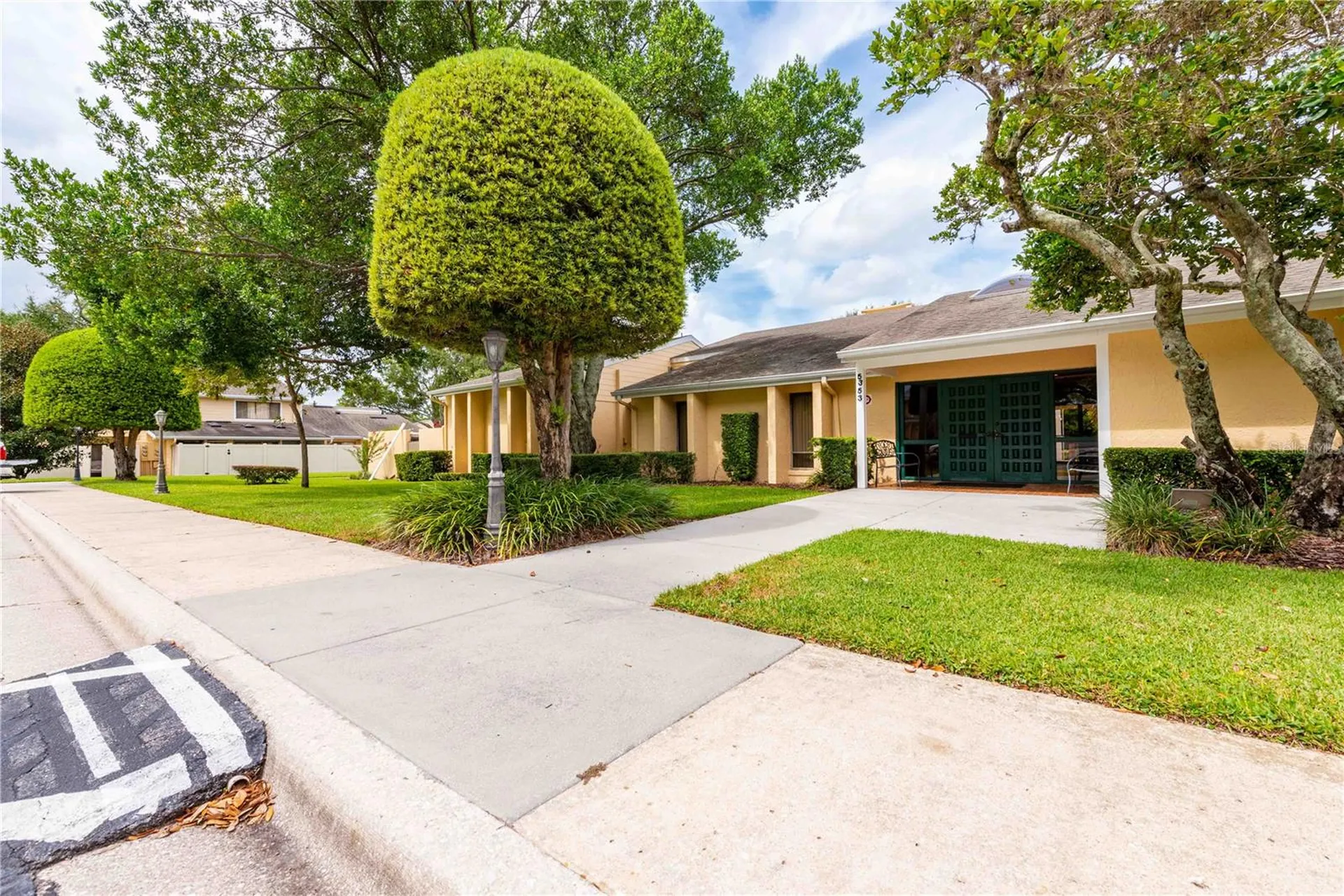 2218 Mcmahon Court Orlando FL 32812