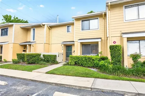 2218 Mcmahon Court Orlando FL 32812