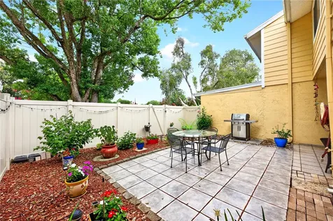 2218 Mcmahon Court Orlando FL 32812