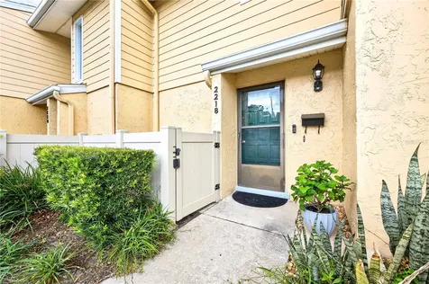 2218 Mcmahon Court Orlando FL 32812