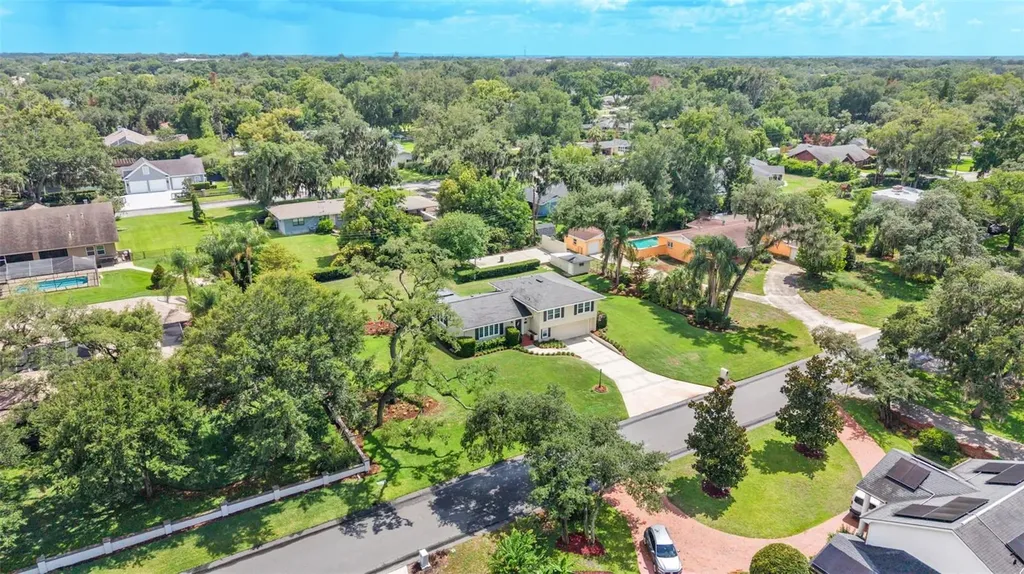 715 Laurel Lane Lakeland FL 33813