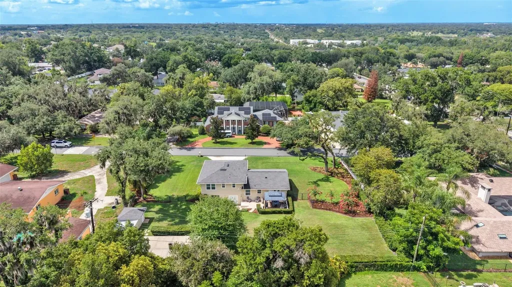 715 Laurel Lane Lakeland FL 33813