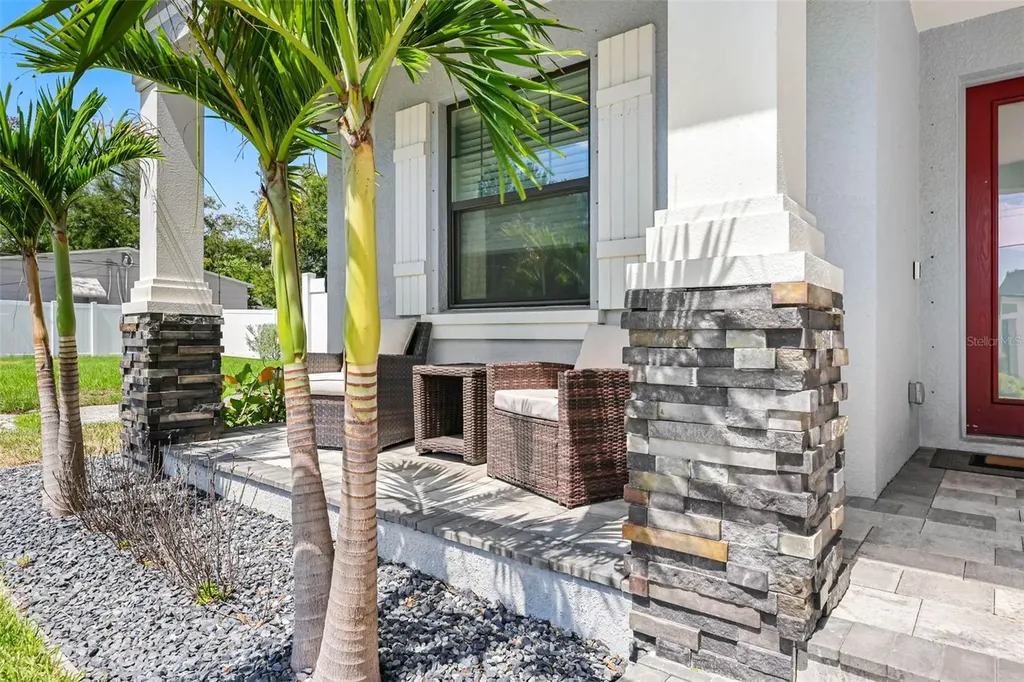 7507 N Dartmouth Avenue Tampa FL 33604