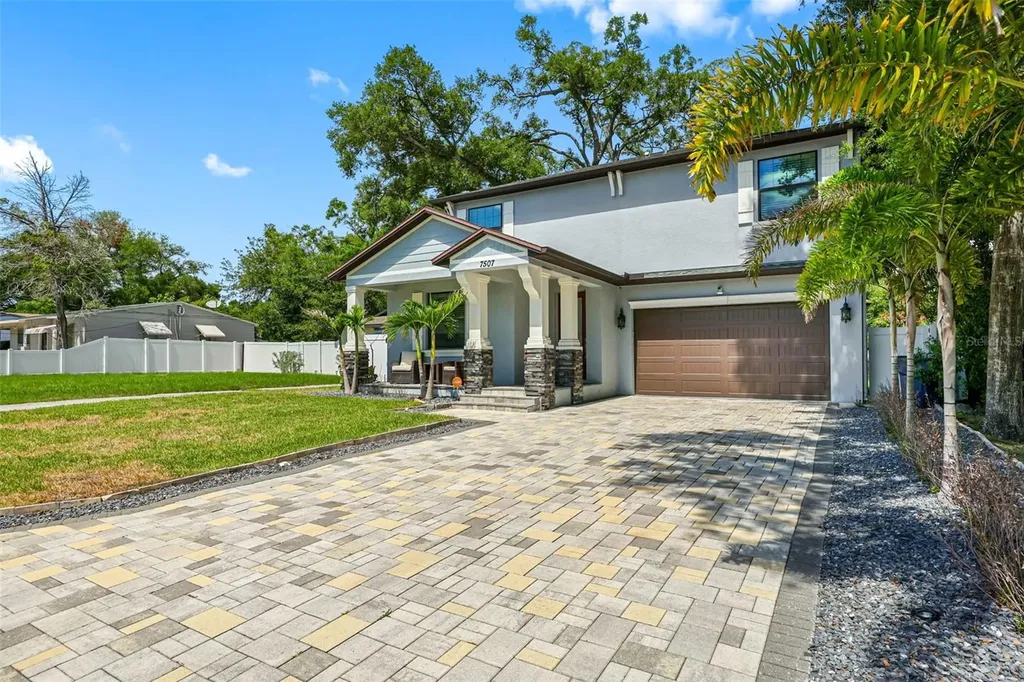 7507 N Dartmouth Avenue Tampa FL 33604