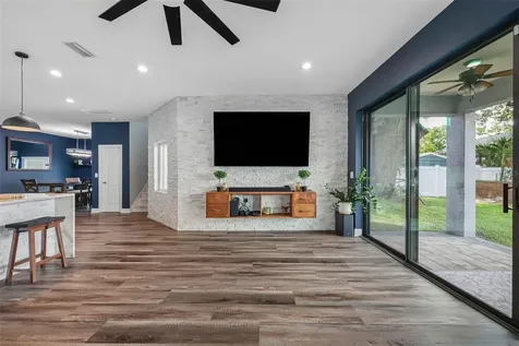 7507 N Dartmouth Avenue Tampa FL 33604