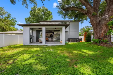 7507 N Dartmouth Avenue Tampa FL 33604