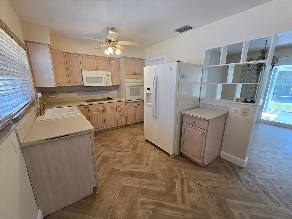 2887 Bel Forest Drive Largo FL 33770