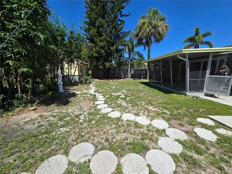 2887 Bel Forest Drive Largo FL 33770