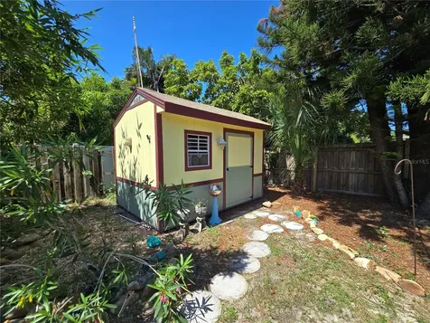 2887 Bel Forest Drive Largo FL 33770
