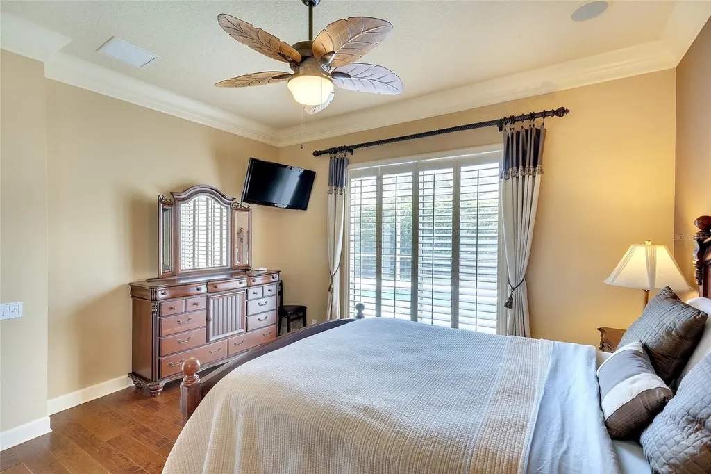 9735 53rd Dr E Bradenton FL 34211