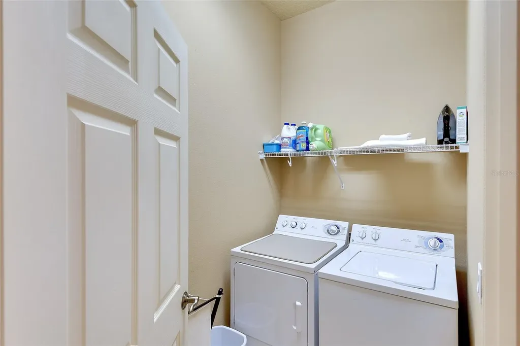 9735 53rd Dr E Bradenton FL 34211