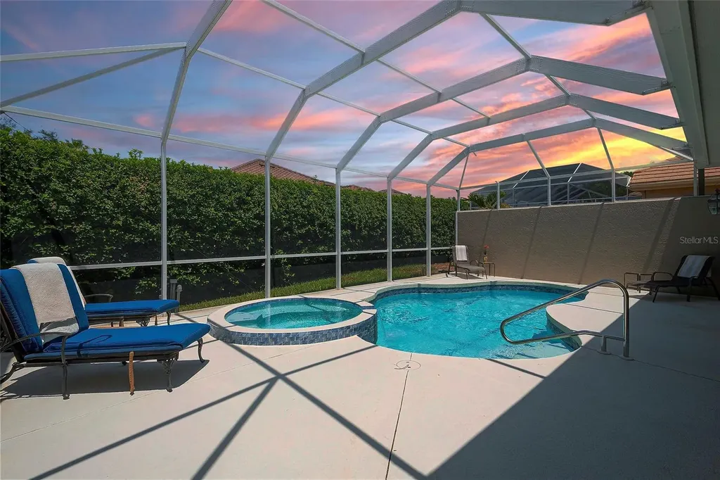 9735 53rd Dr E Bradenton FL 34211