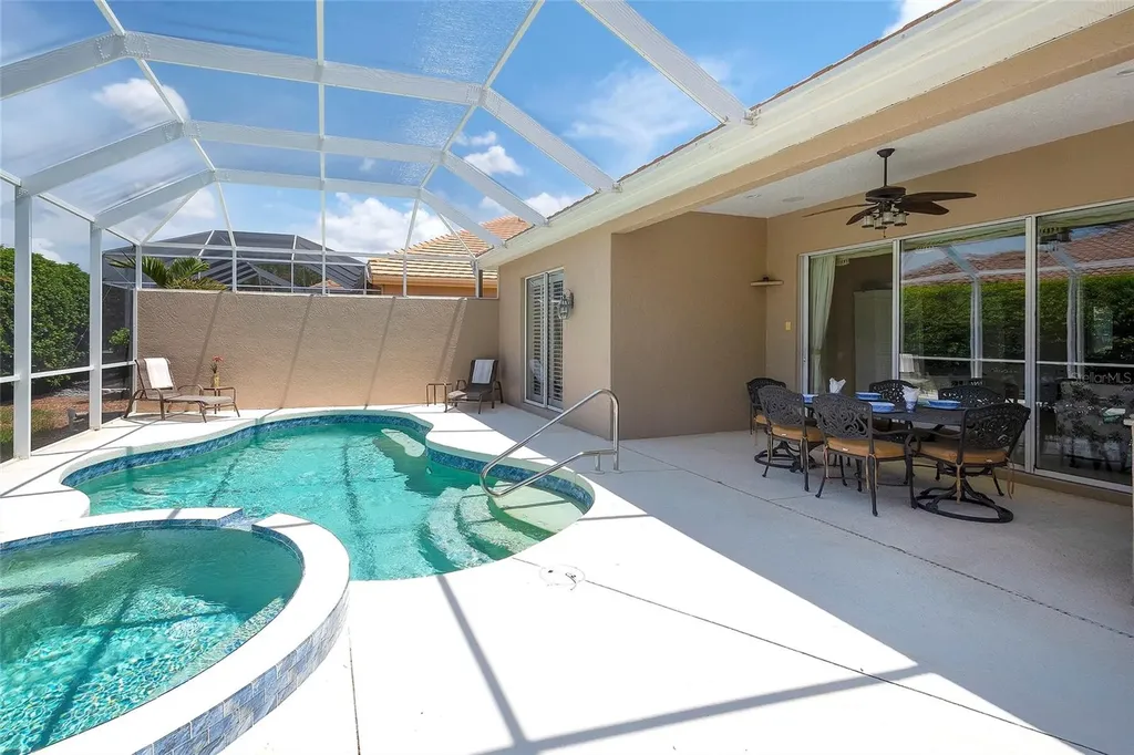 9735 53rd Dr E Bradenton FL 34211
