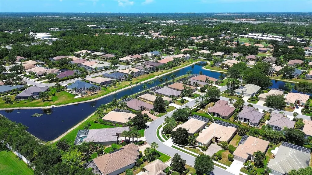 9735 53rd Dr E Bradenton FL 34211
