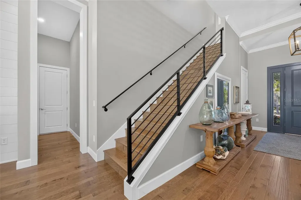 825 Manns Harbor Drive Apollo Beach FL 33572