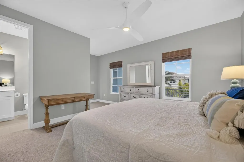 825 Manns Harbor Drive Apollo Beach FL 33572