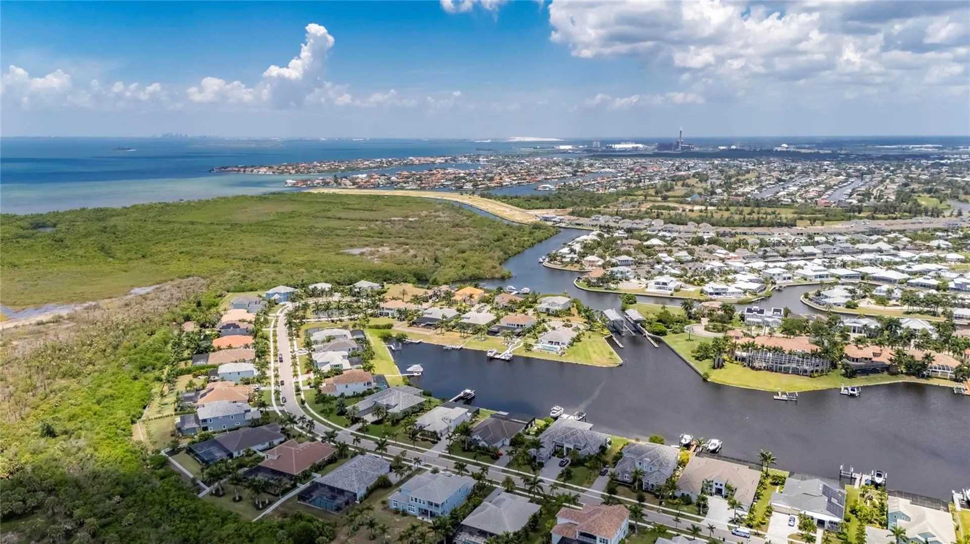 825 Manns Harbor Drive Apollo Beach FL 33572
