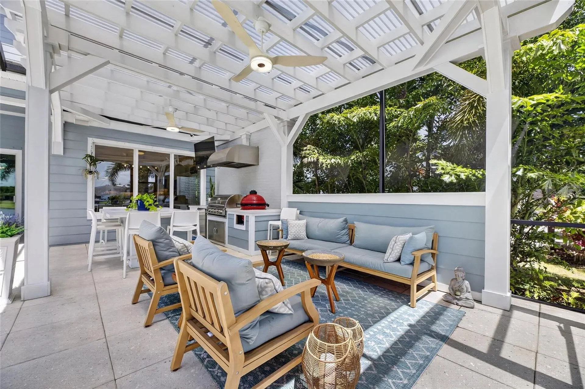 825 Manns Harbor Drive Apollo Beach FL 33572